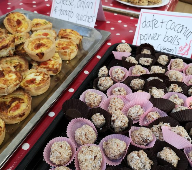 Trays and plates with baked goods