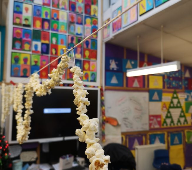 popcorn on string