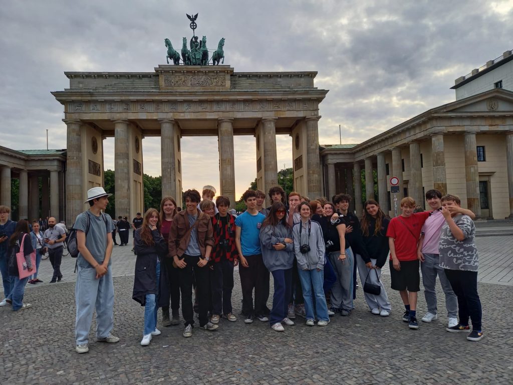 Students by Brandenburg